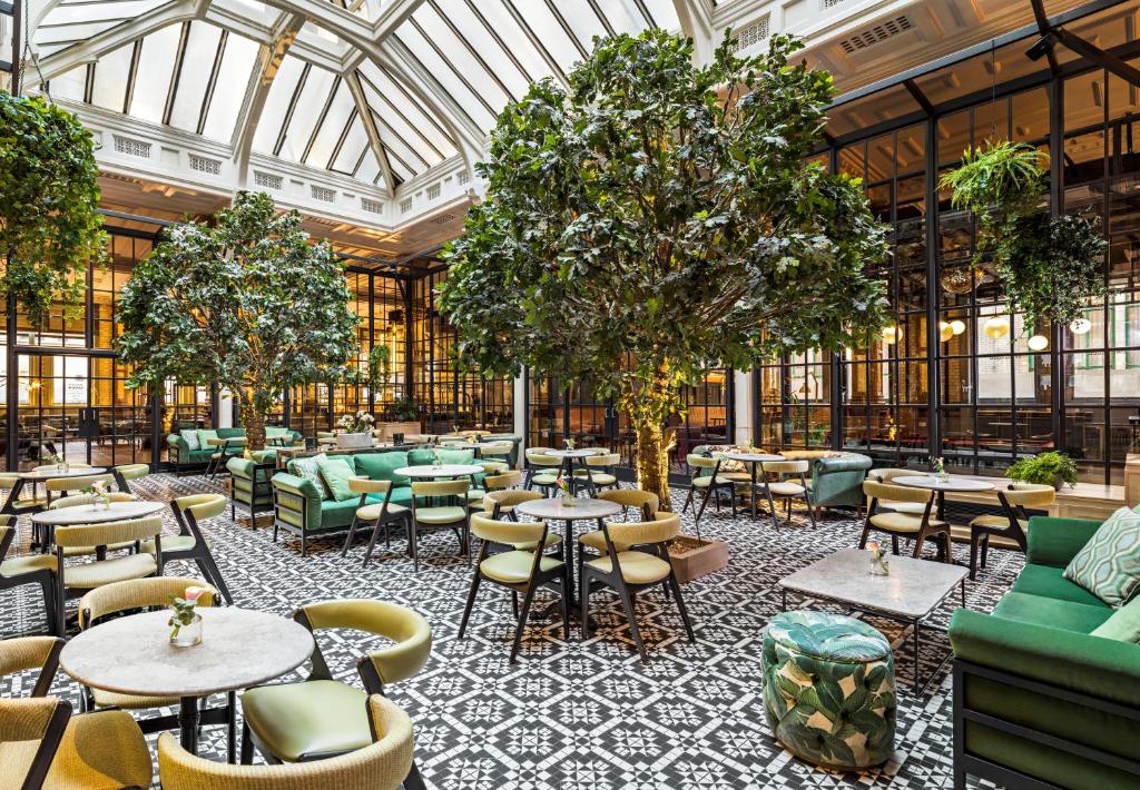 Kimpton Clocktower by IHG - Resim 5