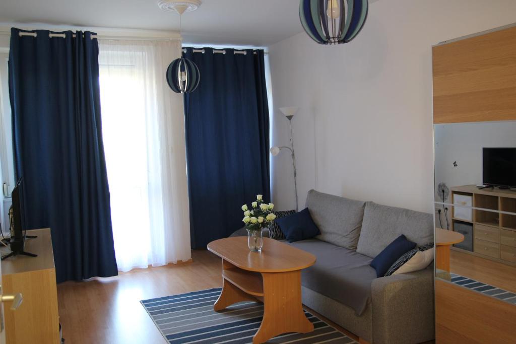 Apartment with swing 8380 Hévíz, Tavirózsa utca 1a kép - 1