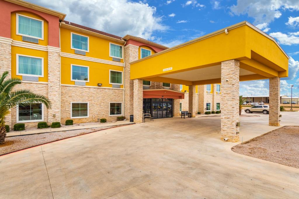 Budova, kde se motel nachází