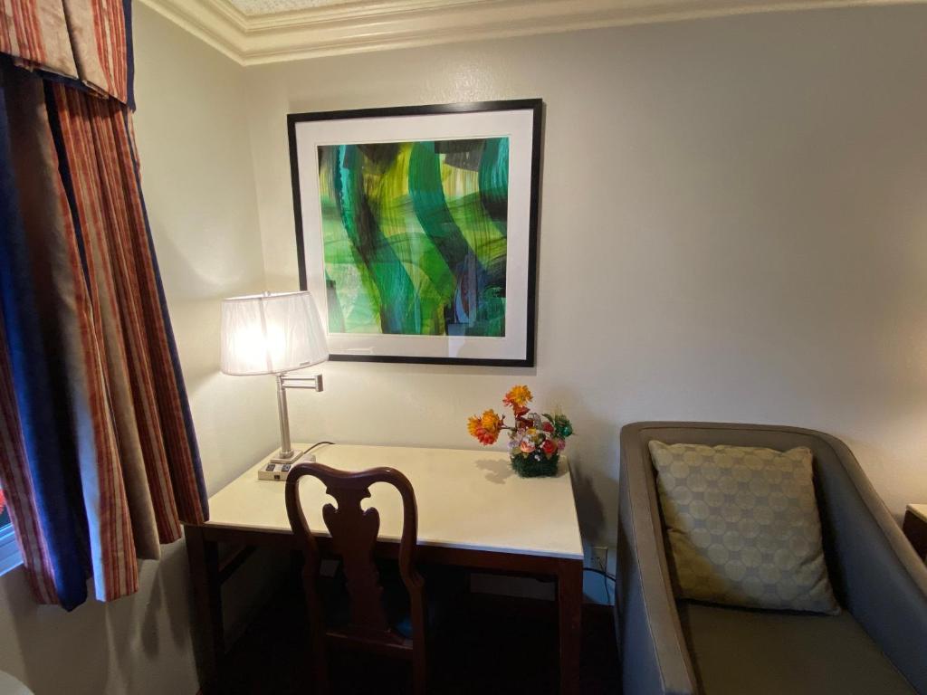 Best Inn Rosemead - Deluxe King Room