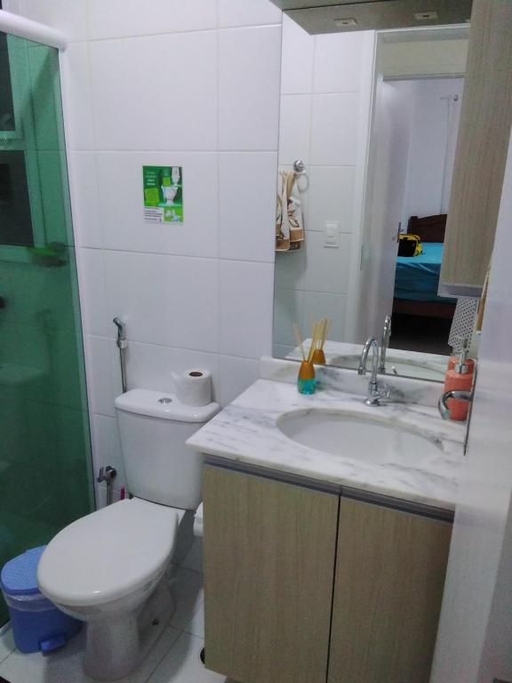  Apto Condomínio Vila Monrealle