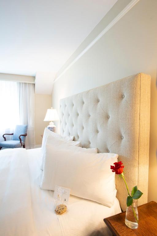 The Simsbury Inn - Executive King Room
