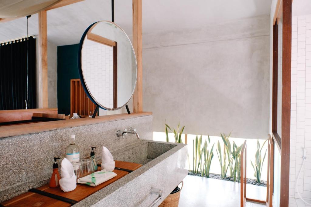 Shore Amora Canggu - 8