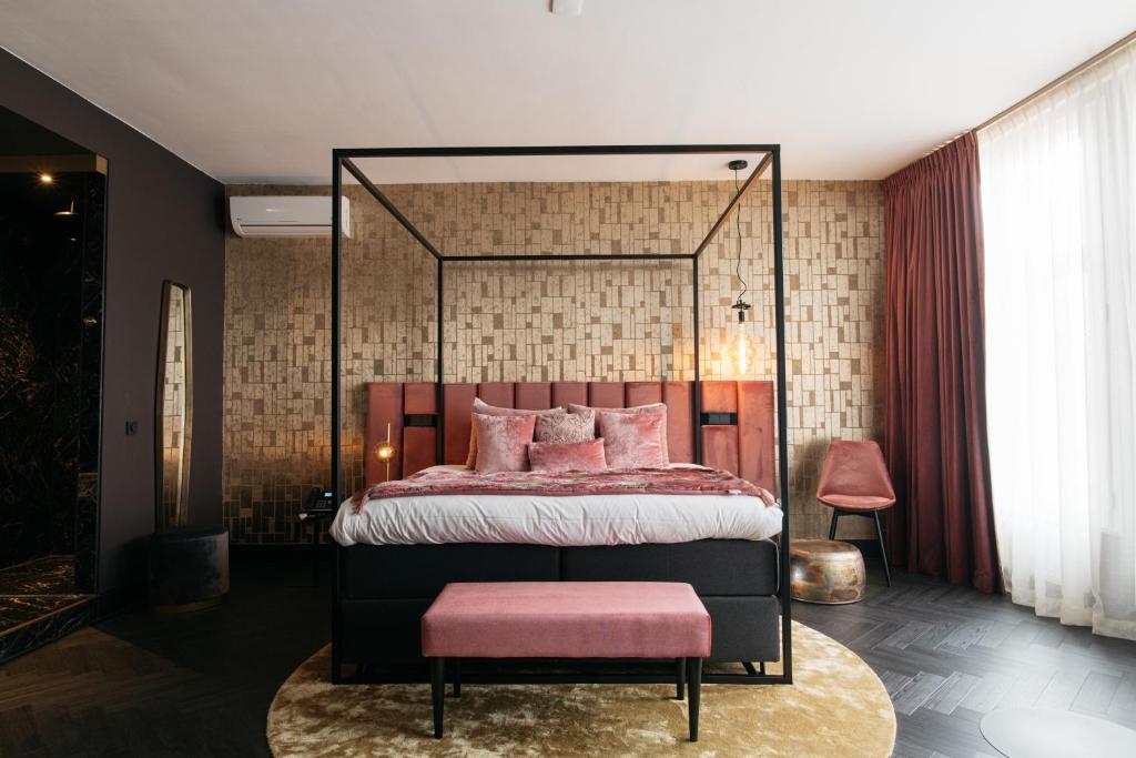 Postel nebo postele na pokoji v ubytování Hotel Britannique