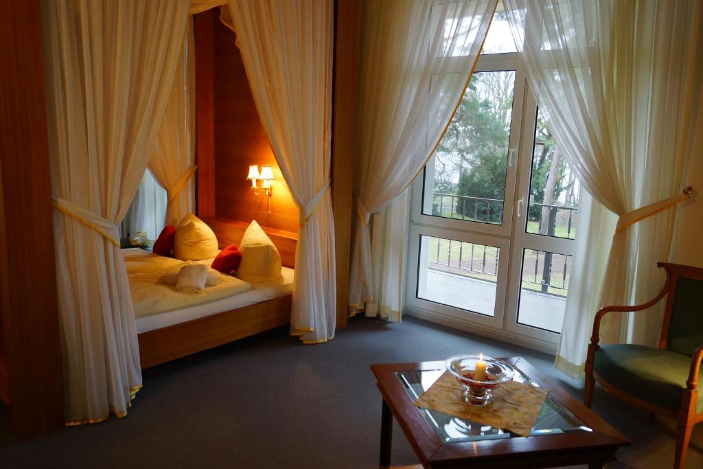 Waldhotel am See Berlin-Schmöckwitz - Resim 2