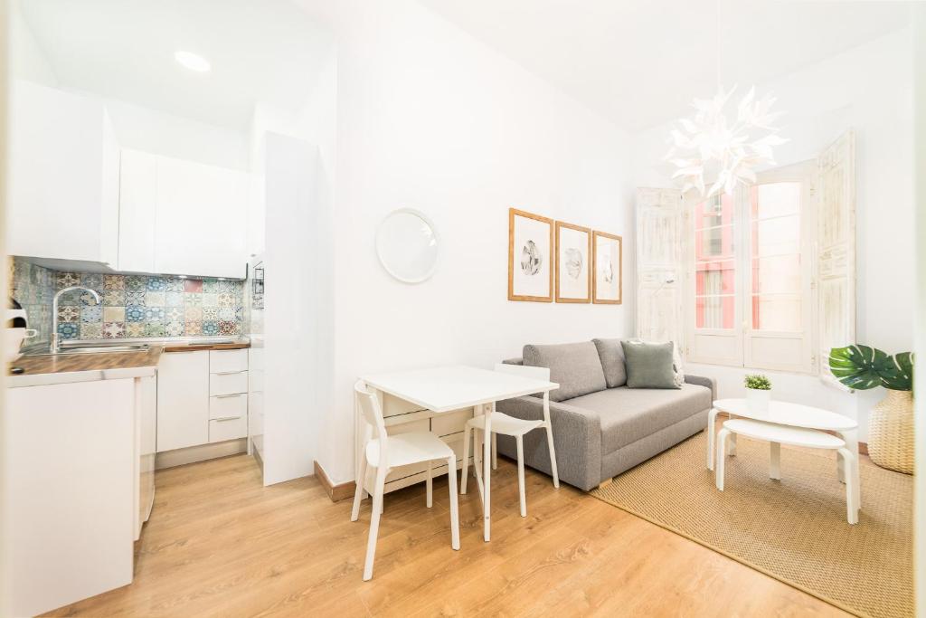 Kuchyň nebo kuchyňský kout v ubytování Suite Homes Uncibay Square