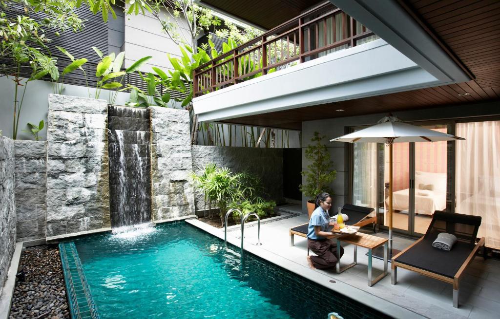 Bazén v ubytování Rest Detail Hotel Hua Hin nebo v jeho okolí