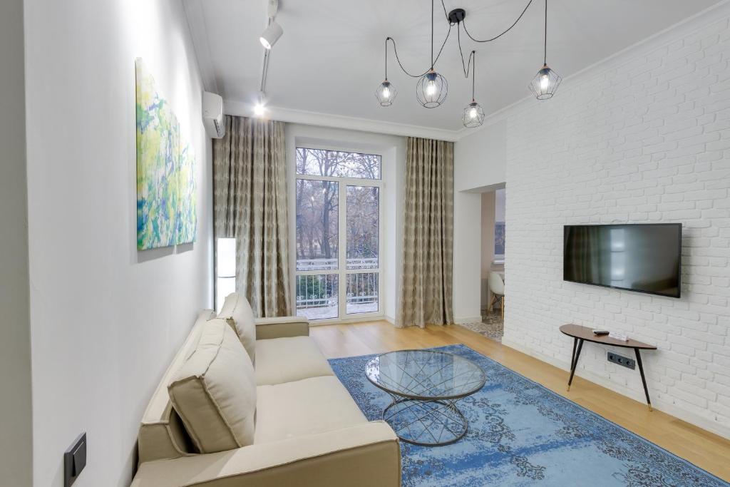 Opera Apartments Almaty - Apartamento Deluxe