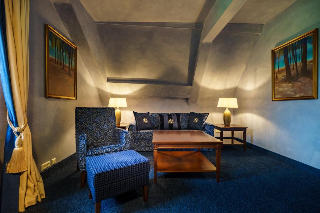 Schlosshotel Weyberhöfe - Suite Castillo