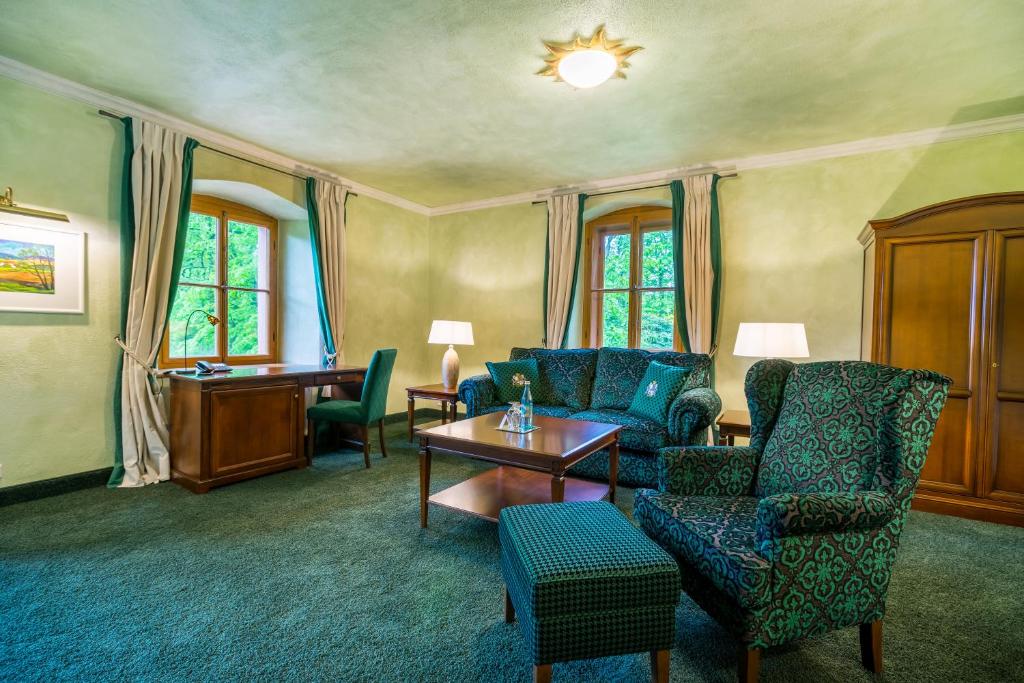 Schlosshotel Weyberhöfe - Suite Parque
