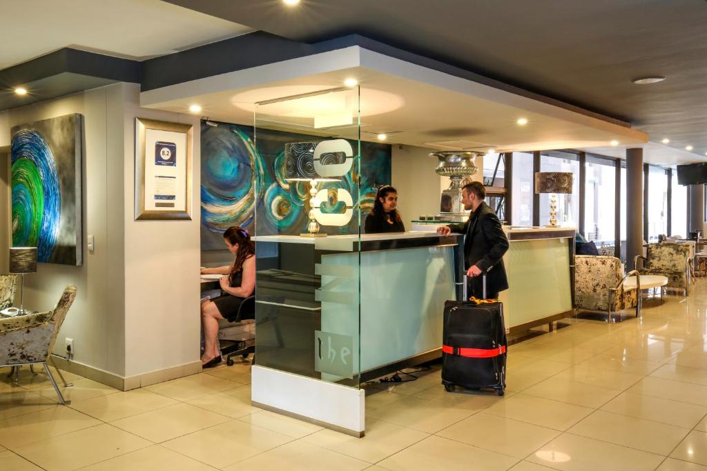 Huéspedes de The Nicol Hotel and Apartments