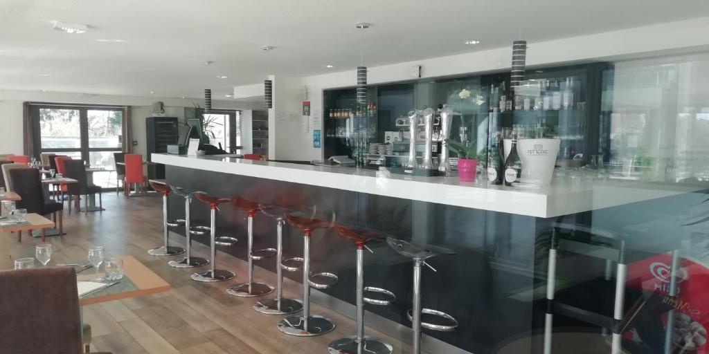 Sweet Home studio Aix en Pce, clim,terrasse,piscine,pkg,resto - Resim 42