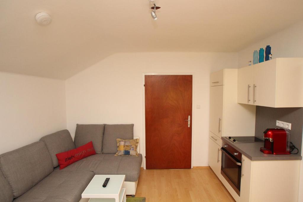 Kuchyň nebo kuchyňský kout v ubytování HH-Apartments