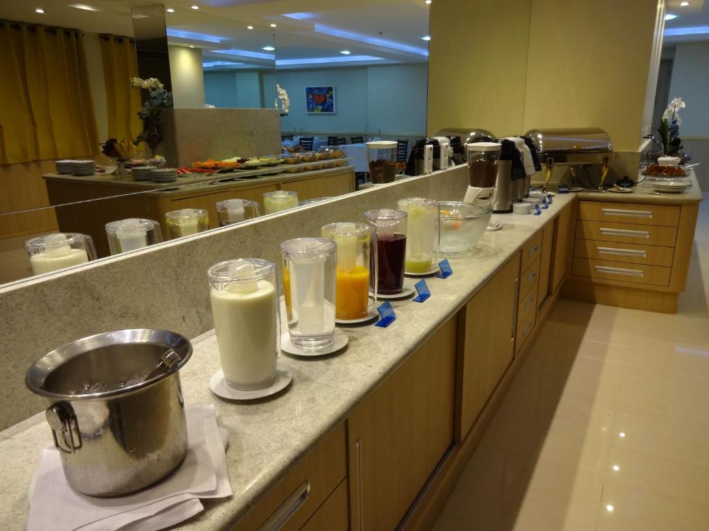  Elegance Praia Hotel