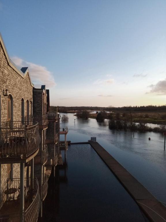 Leitrim Marina on-the-river