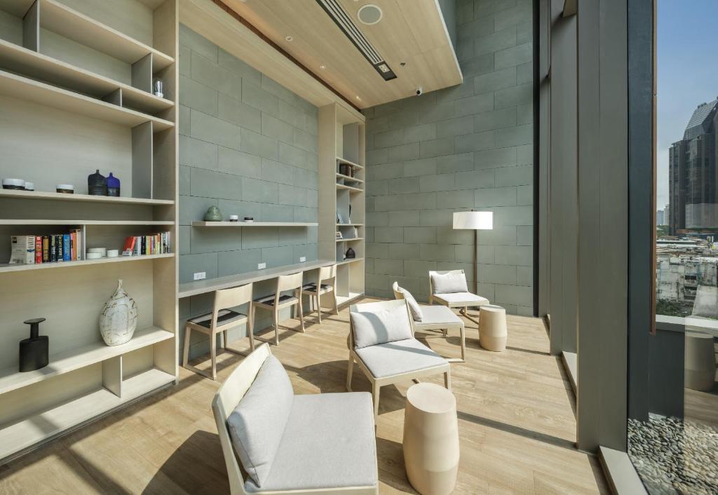 Posezení v ubytování Oakwood Suites Bangkok