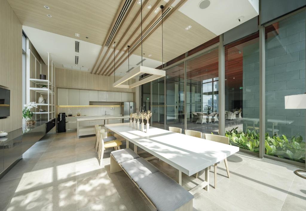 Oakwood Suites Bangkok - Resim 16