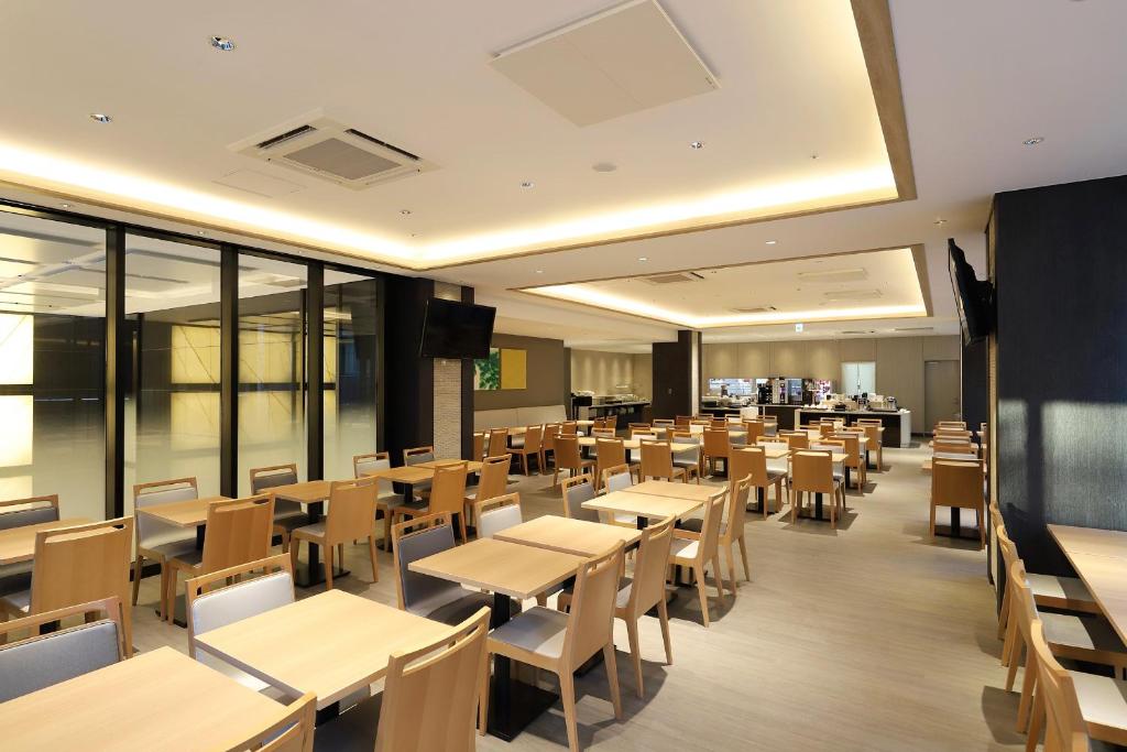 大阪東心齋橋微笑頂級飯店電視和／或娛樂中心