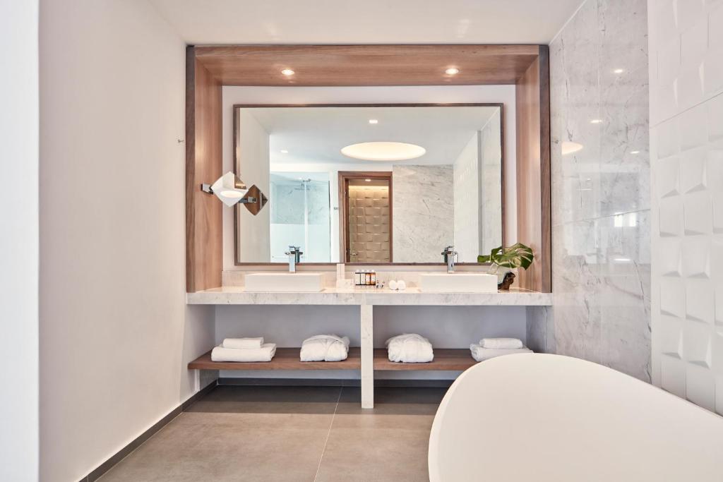 Myconian Korali Relais & Chateaux - Emar Junior Suite With Terrace