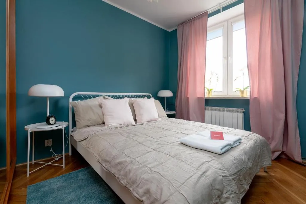 Saska Kępa Modern Apartment, Warsaw, Poland