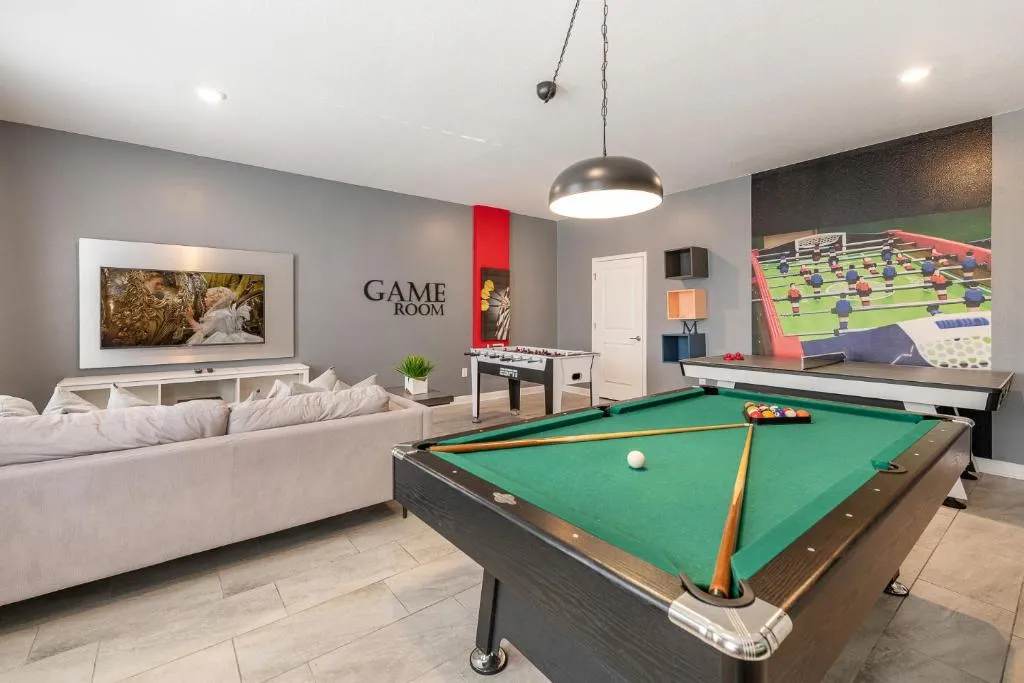 Luxury home with game room for 20 guests, Kissimmee, Statele Unite ale Americii