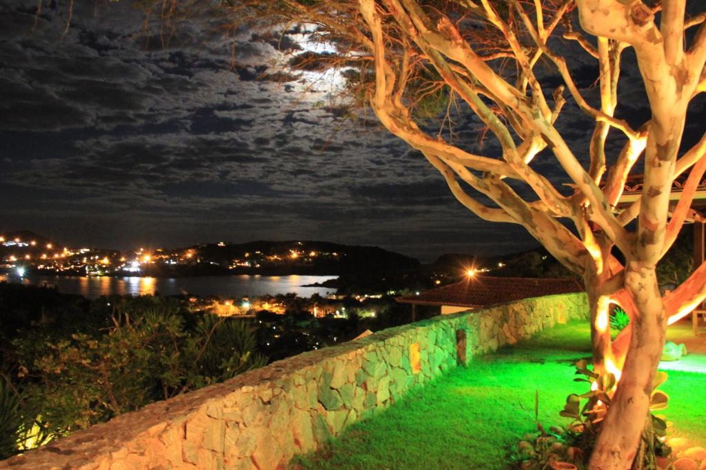  Buzios Hillside Retreat
