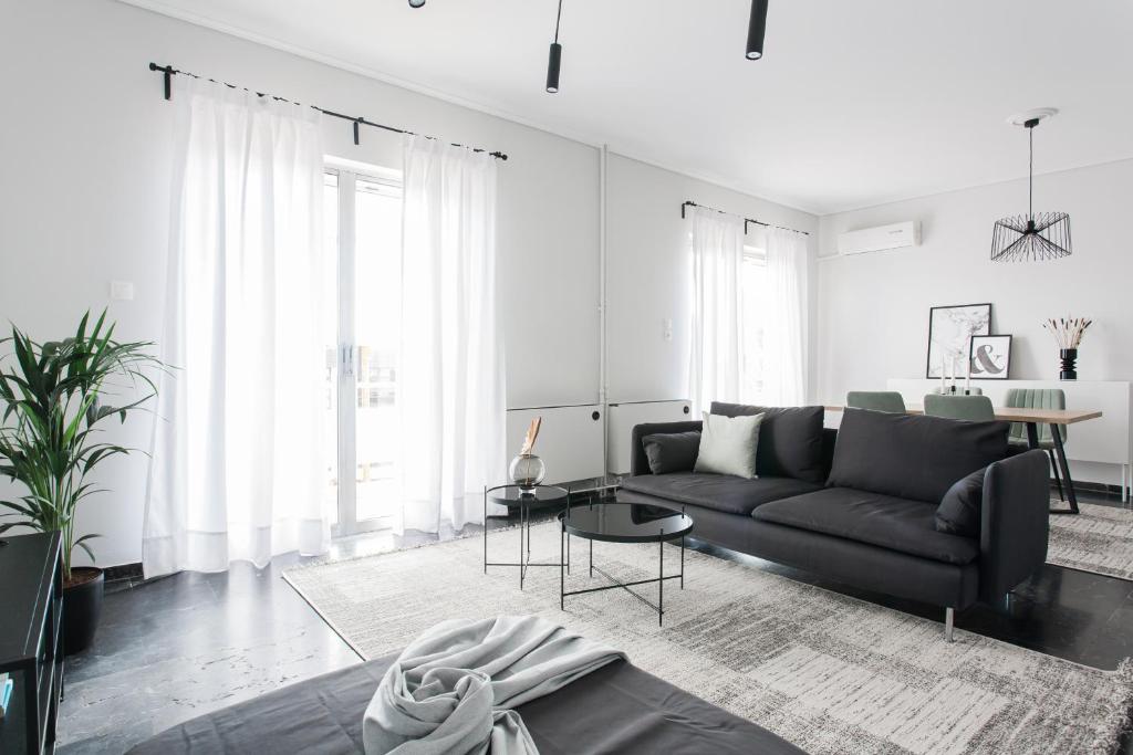 Spacious 1BD Apartment near HELEXPO Marousi by UPSTREET