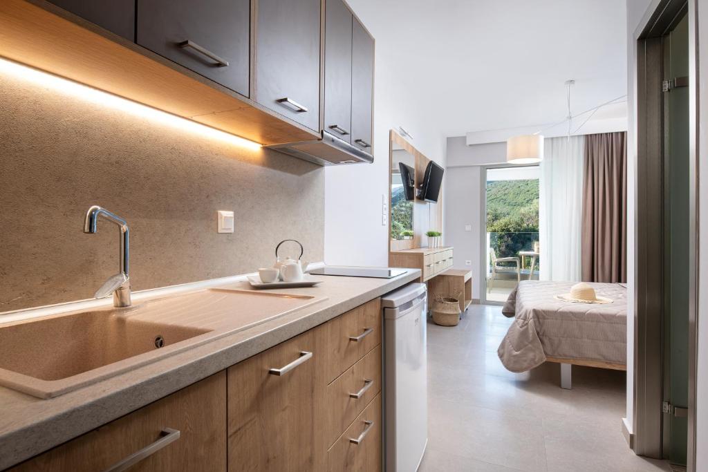 Sarti Premium Suites - 6