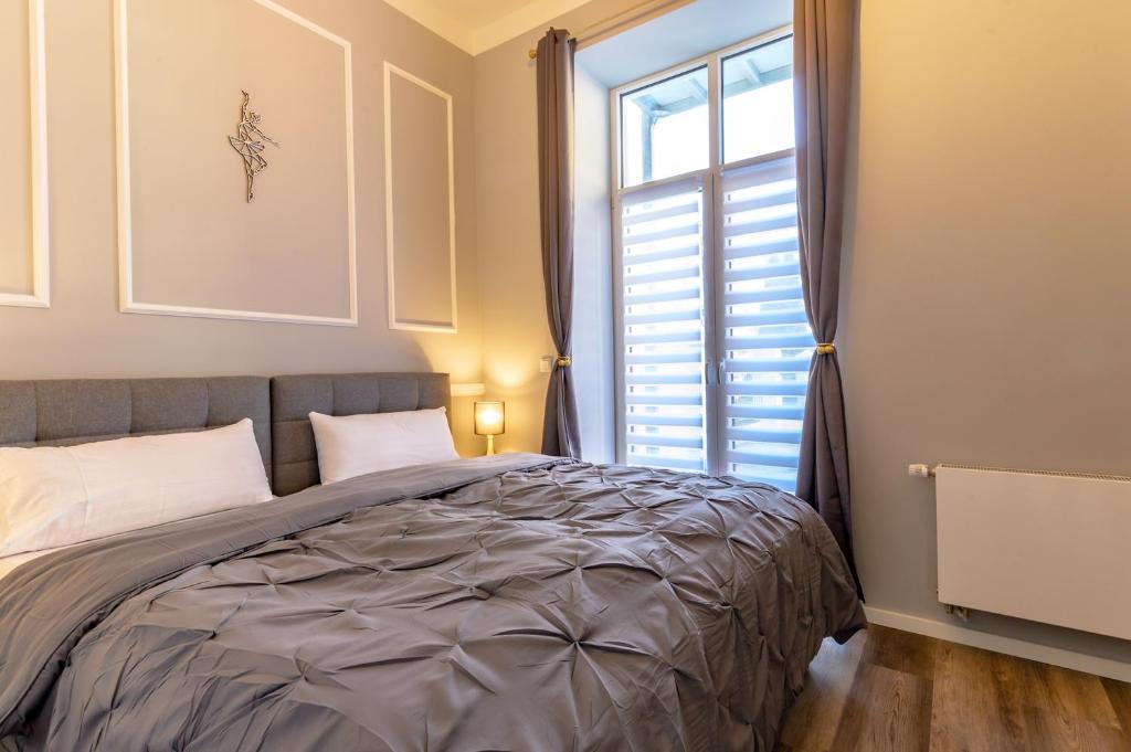 Downtown Apartments Bilk - Apartment With Terrace