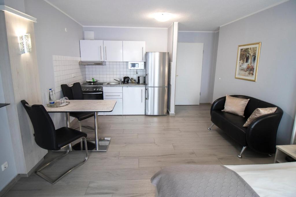 ARABEST Aparthotel & Boardinghouse - Resim 14