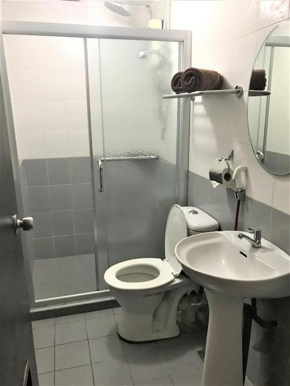 Koupelna v ubytování Sipadan Inn 1