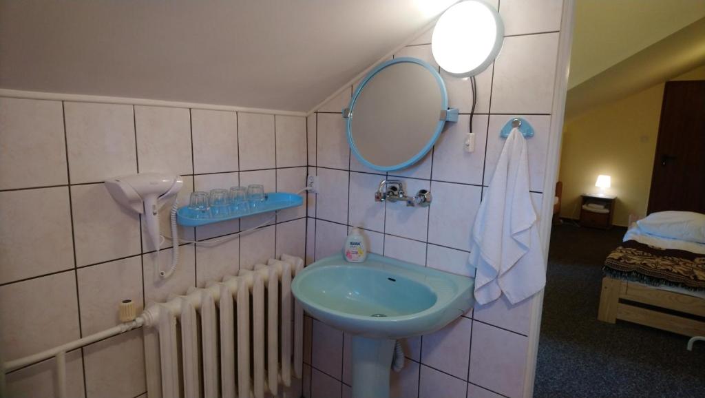 Koupelna v ubytování Zajazd Ustronie