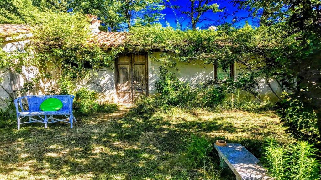 Zdjęcie z galerii obiektu Garden Of Eden/sleeps 11/spoleto Central - 10 Kms w mieście Marzolini