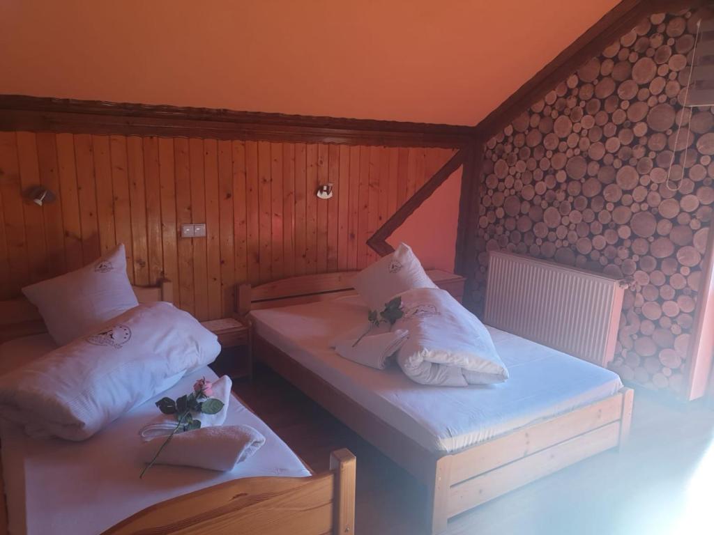 Posteľ alebo postele v izbe v ubytovaní Wisła Mountain SPA