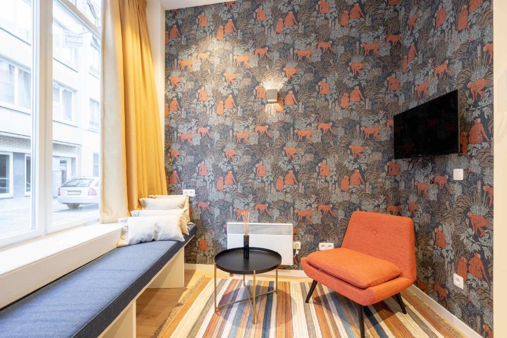 The Red Monkey - Deluxe Apartment