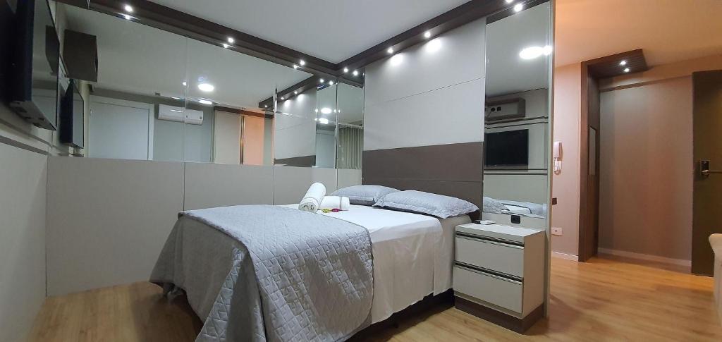  Studio Novo Adaptado com Ar Condicionado - ALL1102