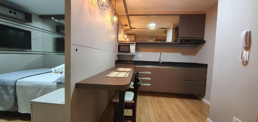  Studio Novo Adaptado com Ar Condicionado - ALL1102