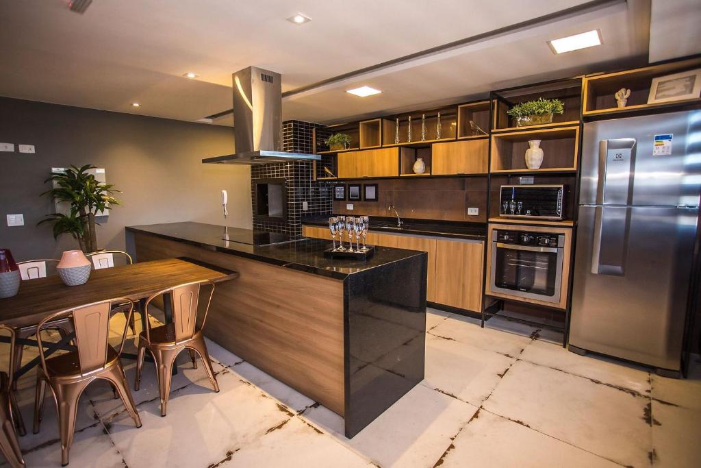  Studio Novo Adaptado com Ar Condicionado - ALL1102