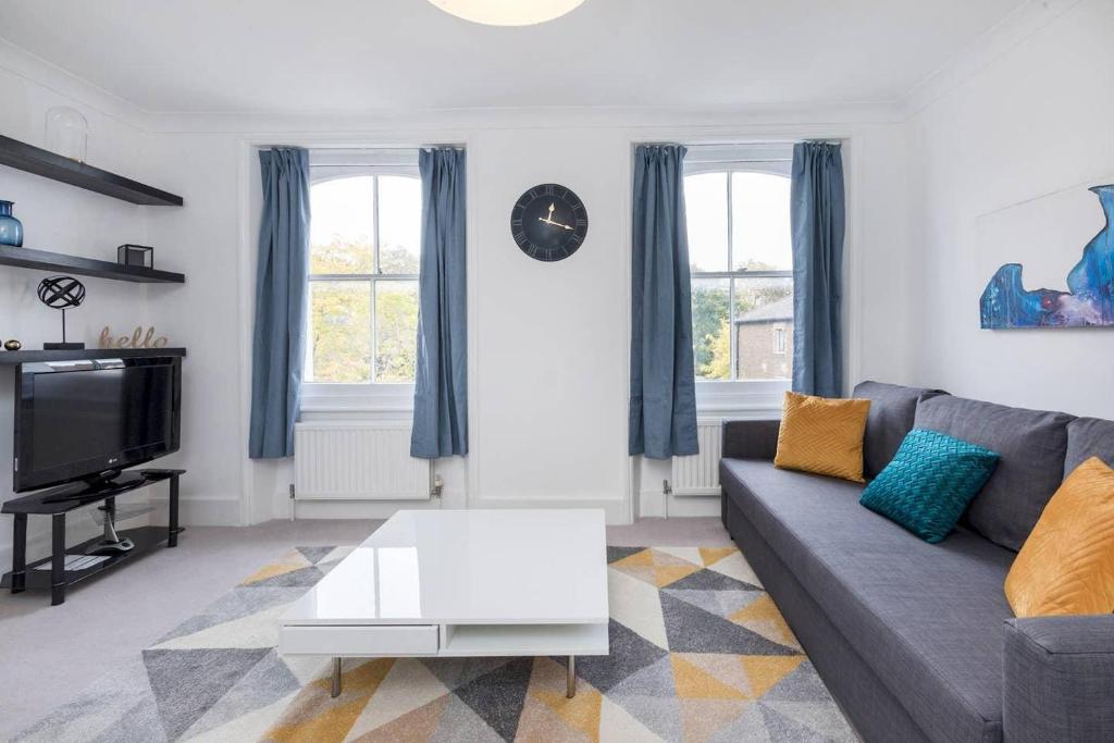 Delightful short let apartment close to Hampstead Heath