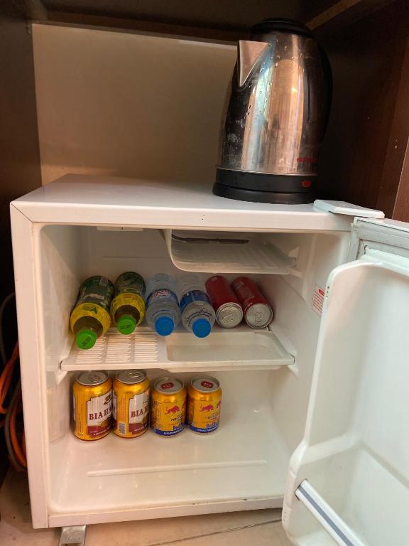 Kuchyň nebo kuchyňský kout v ubytování Thang Long Hotel