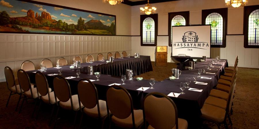 Restaurace v ubytování Hassayampa Inn