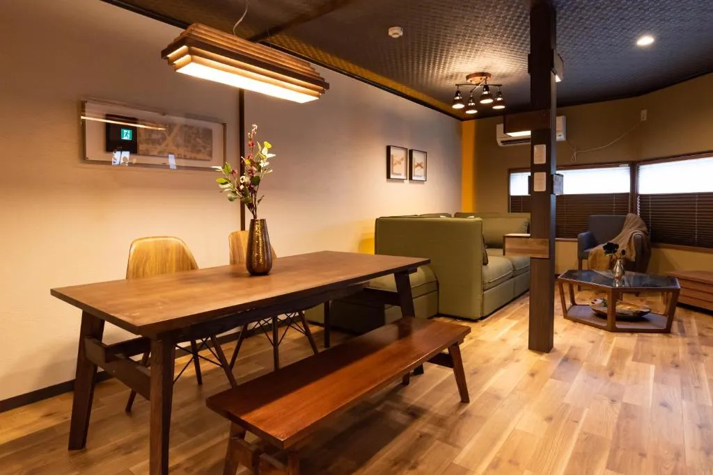 Bijou Suites Goen, Osaka, Japonia