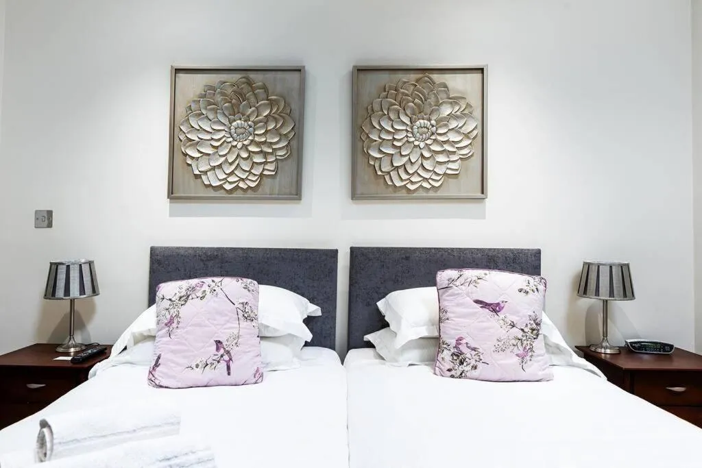 Apartment 129 - Nell Gwynn House, Chelsea, Londra, Marea Britanie