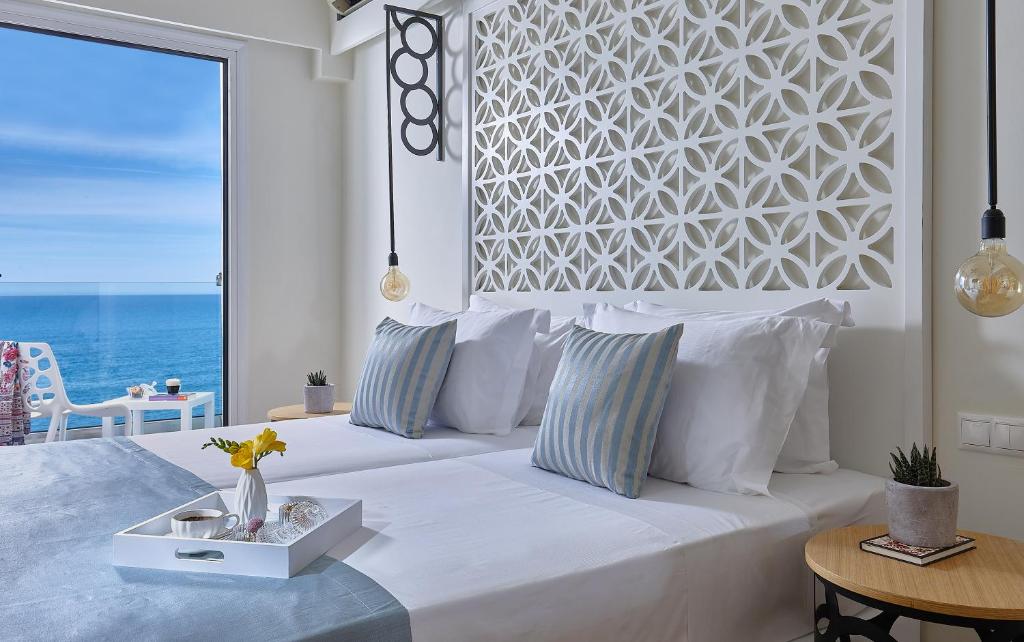 Posteľ alebo postele v izbe v ubytovaní Vasia Boulevard Hotel (Adults Only)