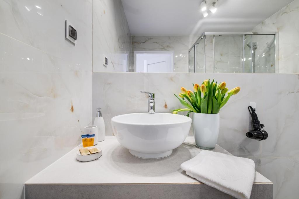 SAVOY Mariacka Apartments - Resim 32