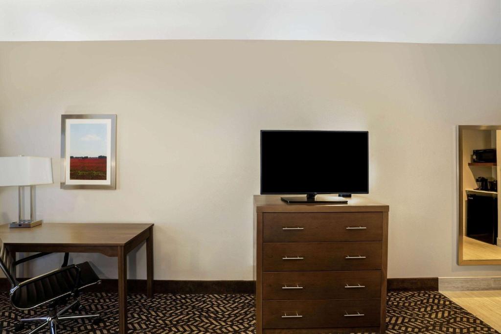La Quinta by Wyndham Tuscaloosa McFarland photo
