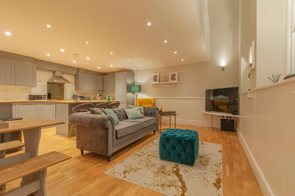 AirStay Premium Apartment, Plymouth, United Kingdom