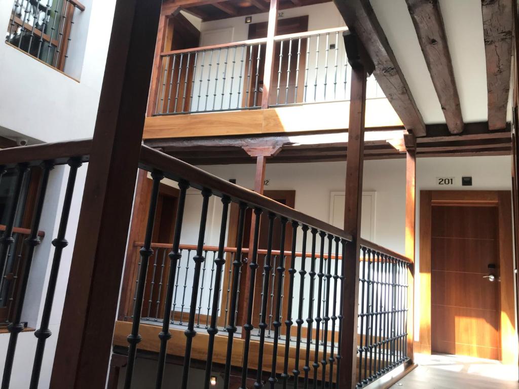 マドリードにあるPosada del León de Oro Boutique Hotelのギャラリーの写真