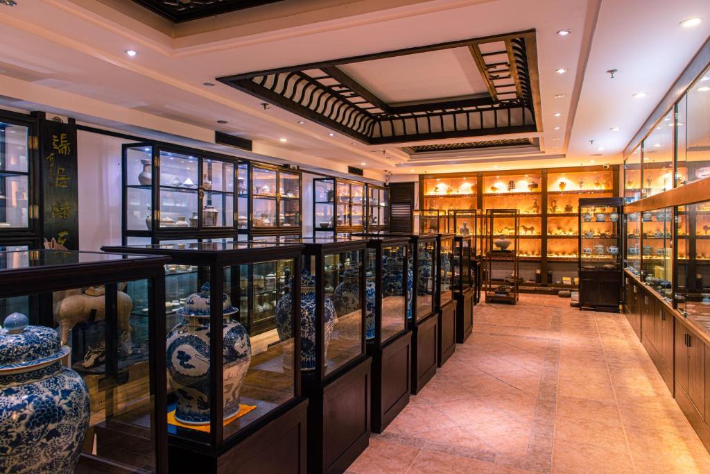 Fotografie z fotogalerie ubytování Aroma Tea House Former Jing Guan Ming Lou Museum Hotel v destinaci Kuej-lin