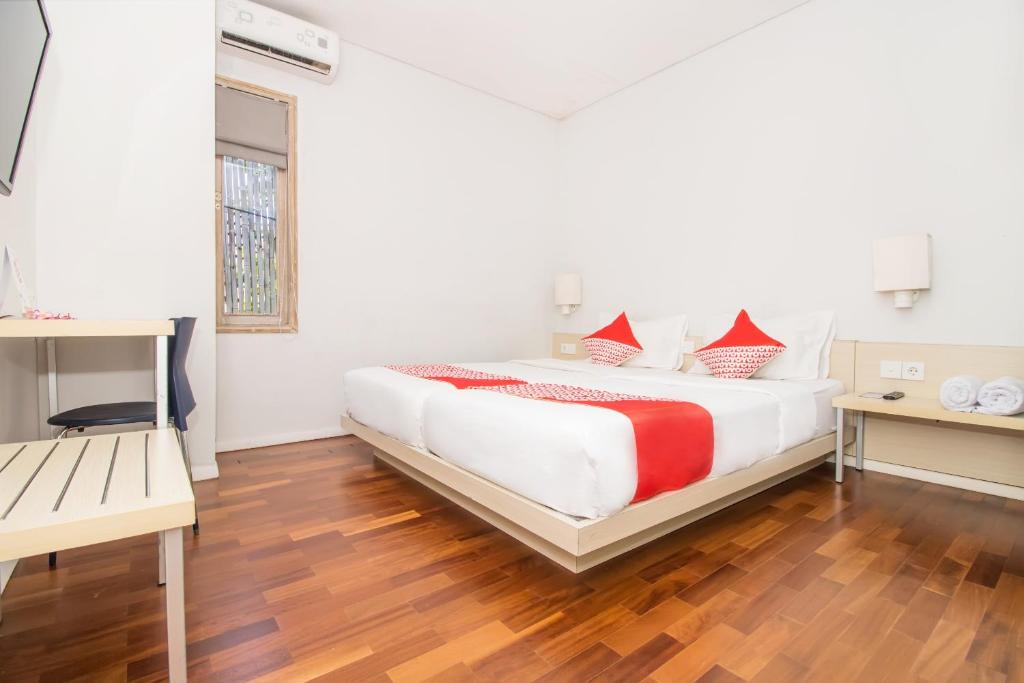 OYO 2854 COZY B&B Seminyak - отзывы и видео